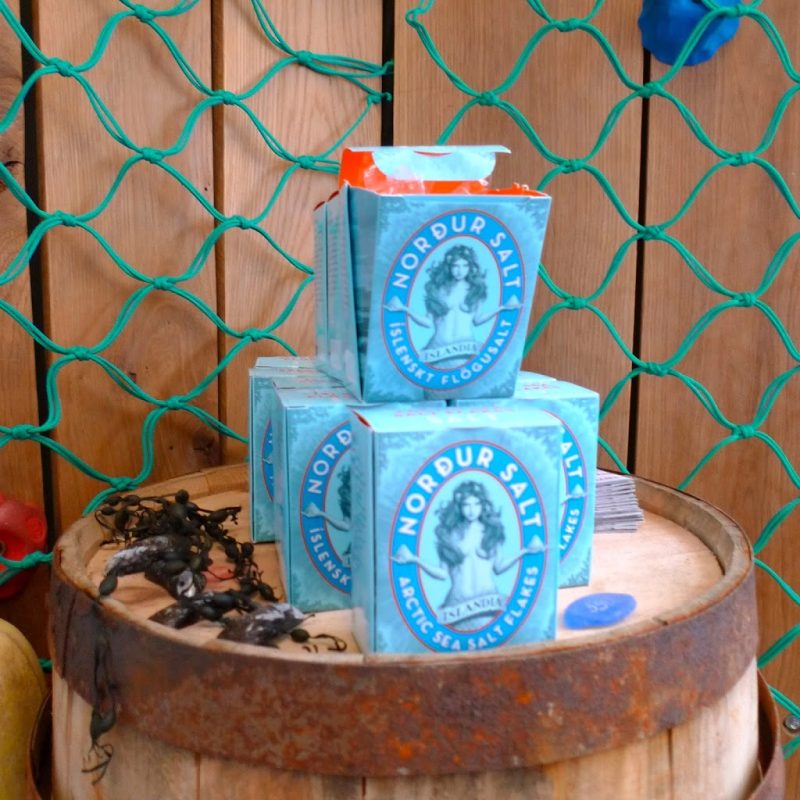 Prjonakerling – Hélène Magnússon