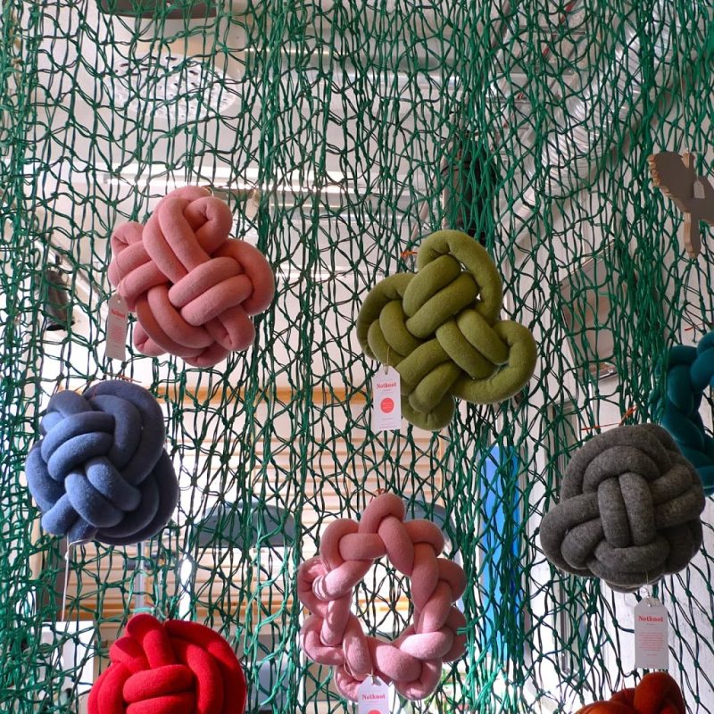 Prjonakerling – Hélène Magnússon