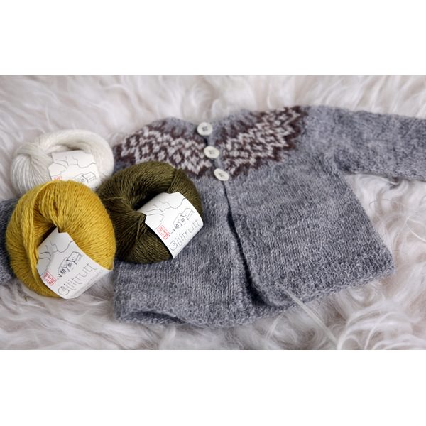 Prjonakerling – Hélène Magnússon