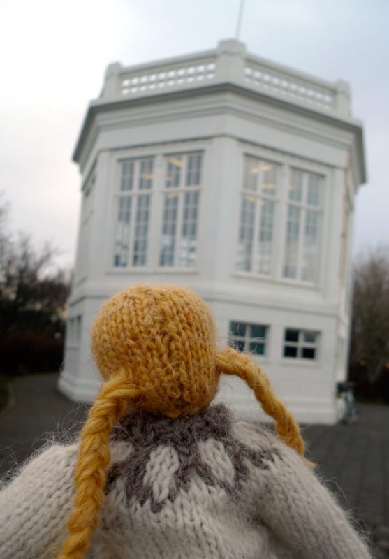 Prjonakerling – Hélène Magnússon